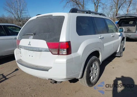 2010 Mitsubishi Endeavor Ls z USA, uszkodzony, nr VIN 4A4JM2AS5AE017944